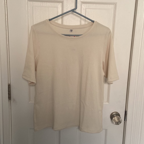 Uniqlo Tops - Uniqlo Women's Ribbed Round Neck Half Sleeve Tee NWT